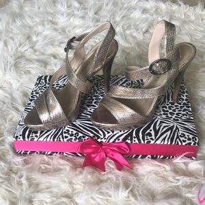 Audrey Boorke metallic strap heels size 6.5